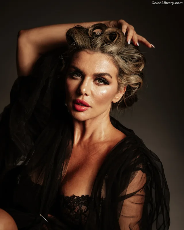 Anna Sedokova photo 8 of 1474