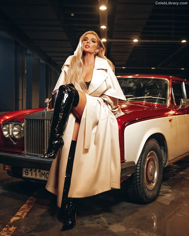 Anna Sedokova photo 9 of 1474