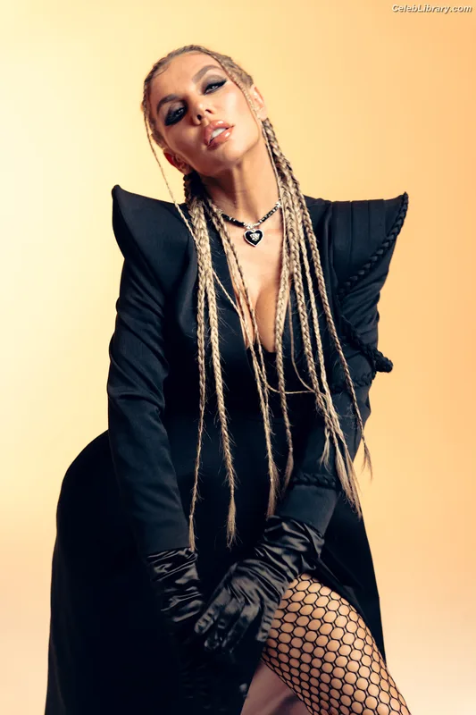 Anna Sedokova photo 12 of 1474