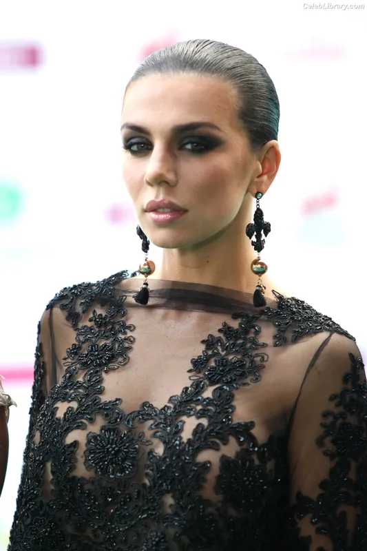 Anna Sedokova photo 21 of 1474