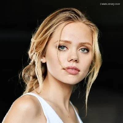 Annalisa Cochrane photo 1 of 55