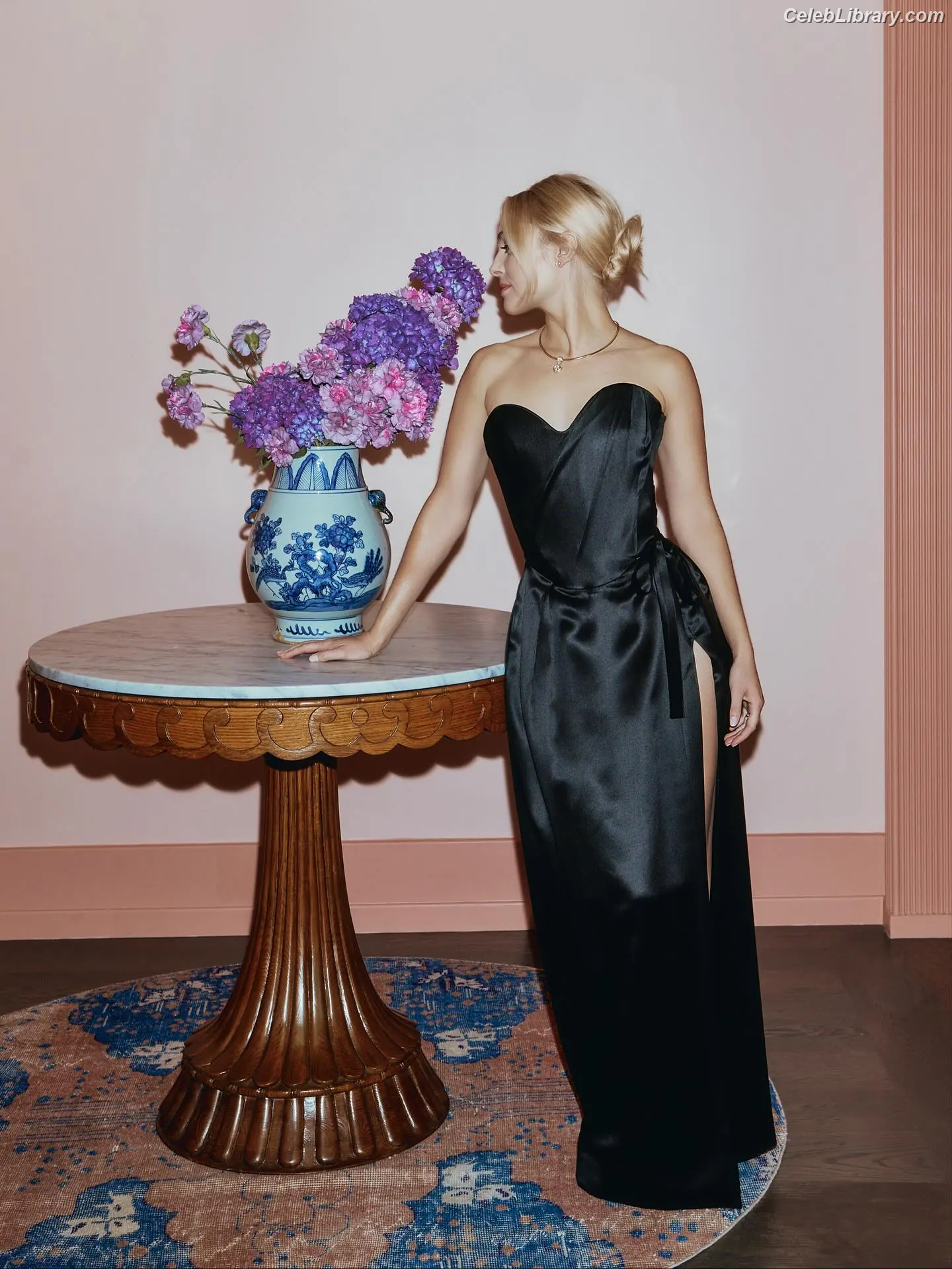 AnnaSophia Robb photo 23 of 765