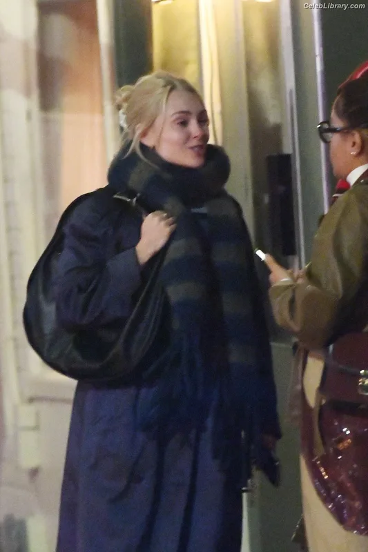 AnnaSophia Robb photo 13 of 766