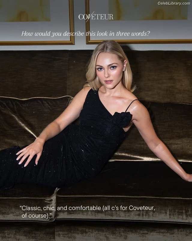 AnnaSophia Robb photo 8 of 766
