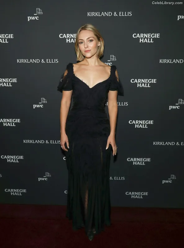 AnnaSophia Robb photo 19 of 766
