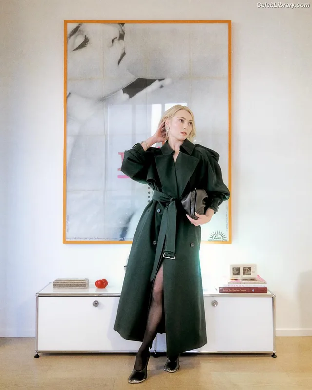 AnnaSophia Robb photo 11 of 766