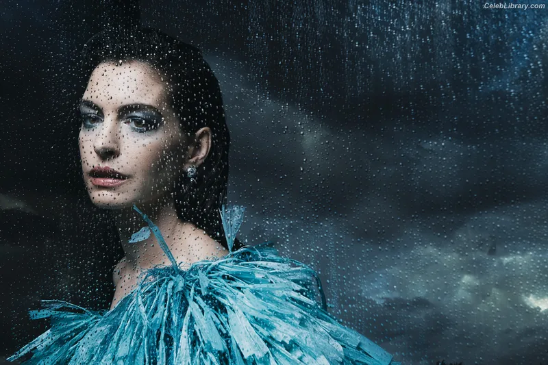 Anne Hathaway photo 7 of 1533