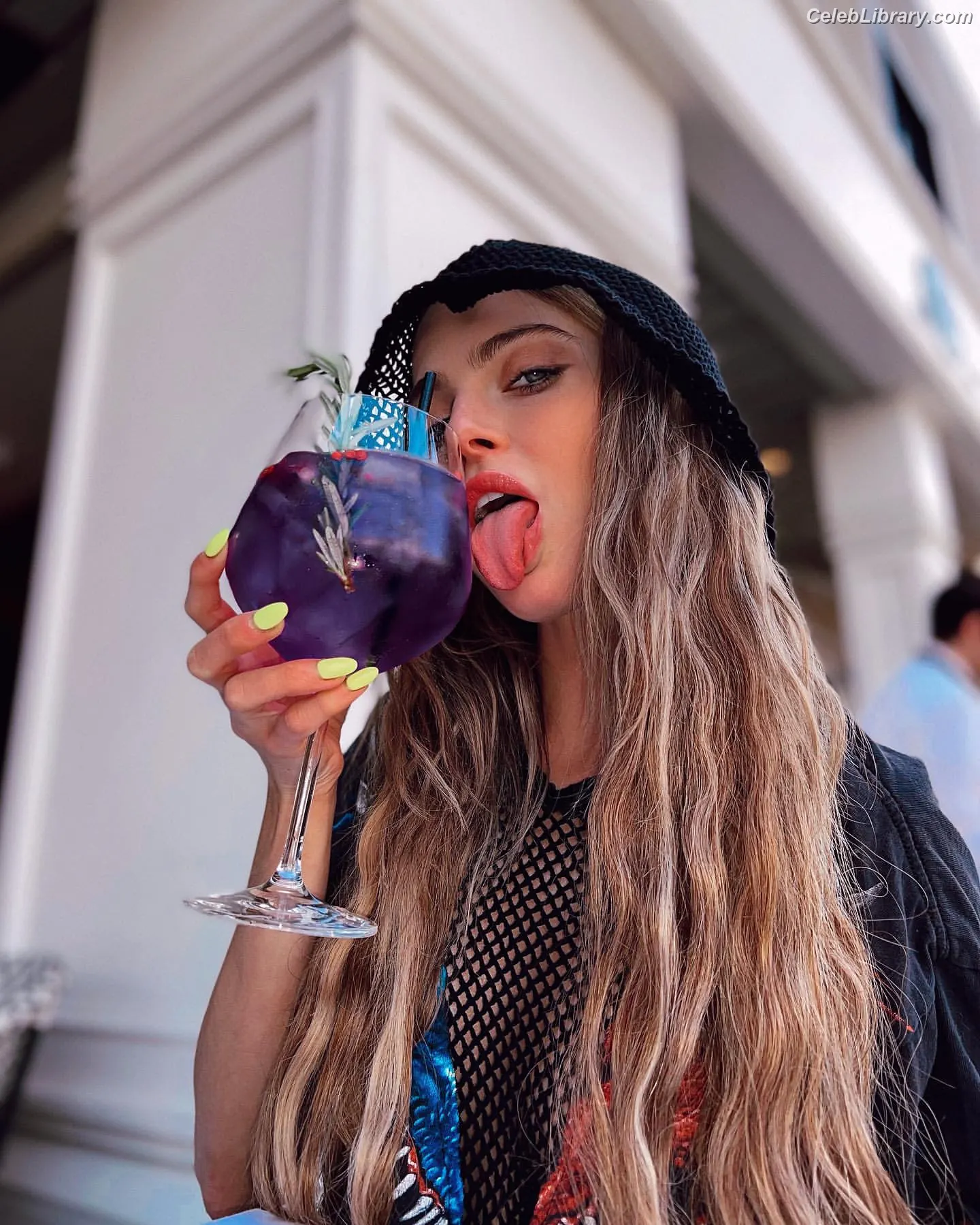 Anne Winters photo 12 of 470