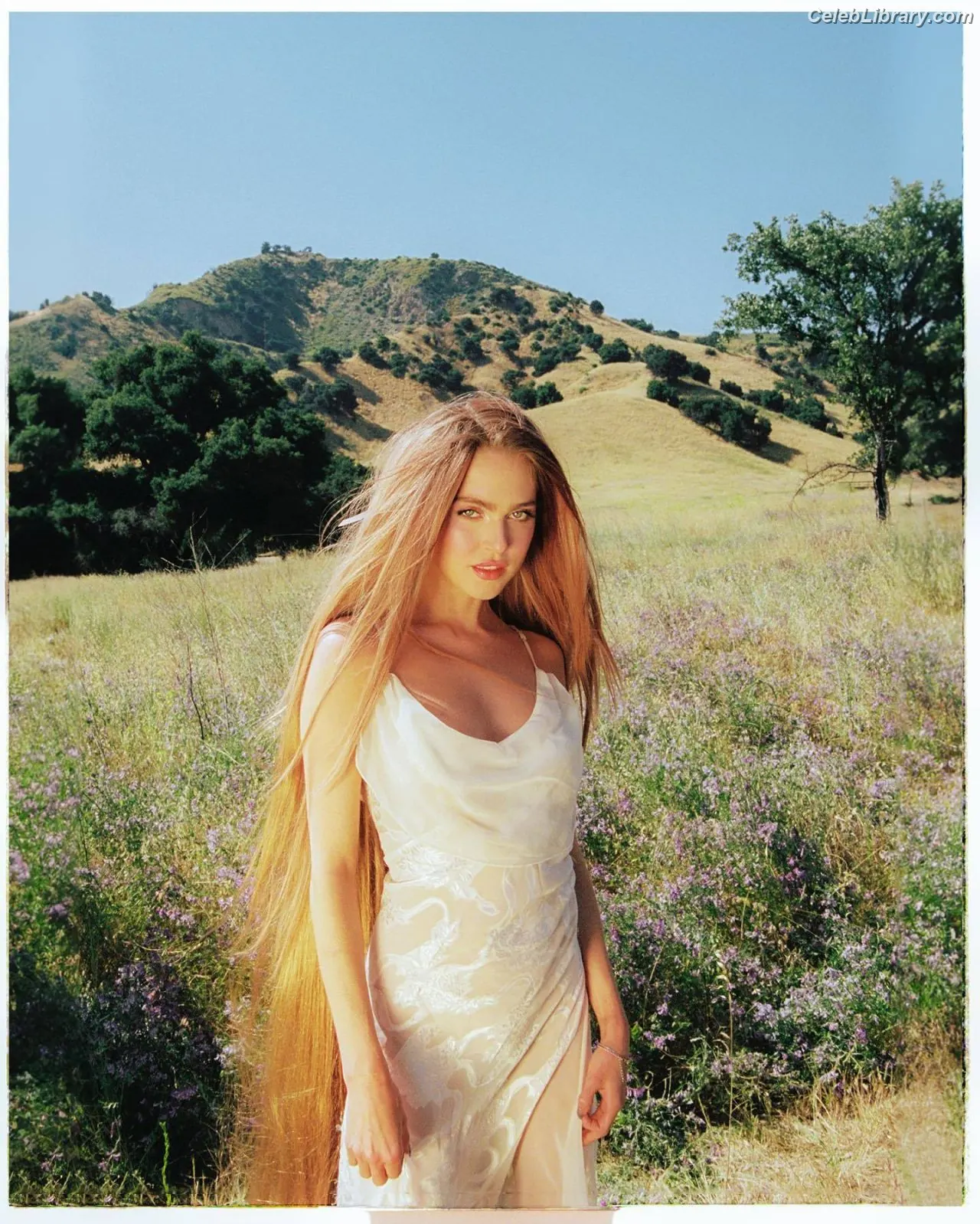 Anne Winters photo 2 of 470