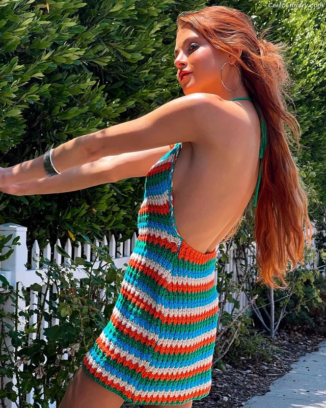 Anne Winters photo 20 of 471