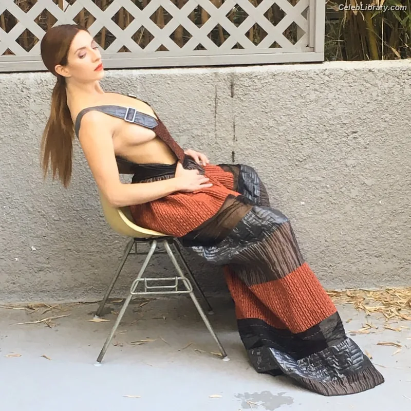 Anneliese van der Pol photo 6 of 13