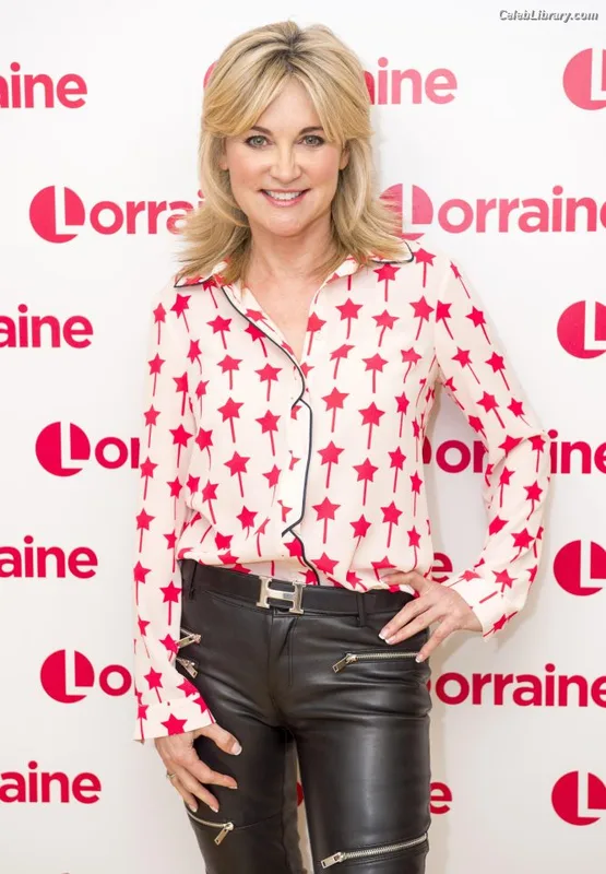 Anthea Turner photo 6 of 31