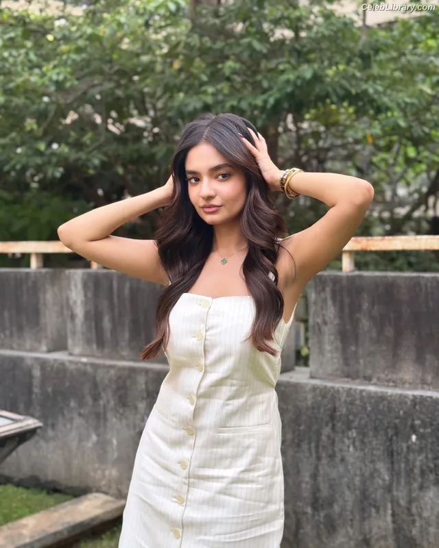 Anushka Sen photo 20 of 255