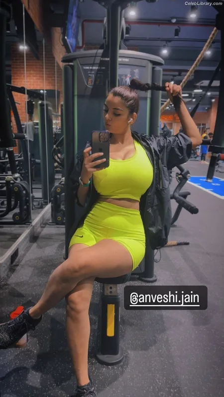Anveshi Jain photo 15 of 285