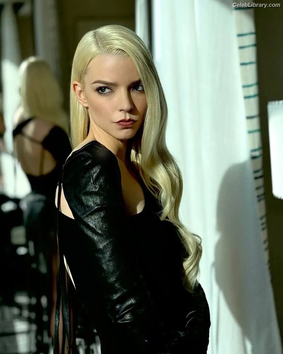 Anya Taylor-Joy photo 18 of 1439