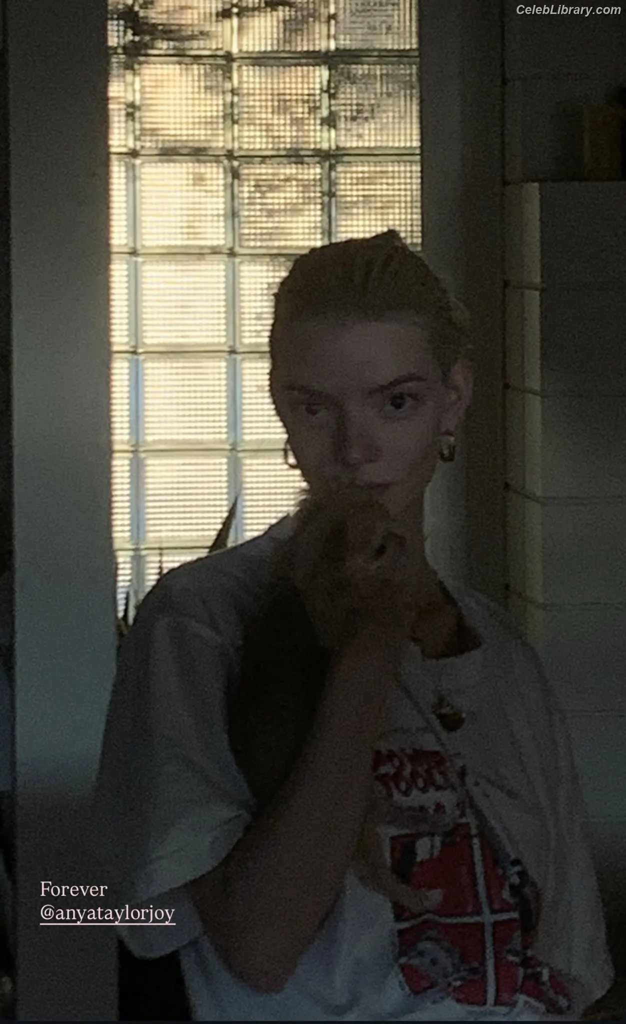 Anya Taylor-Joy photo 13 of 1439