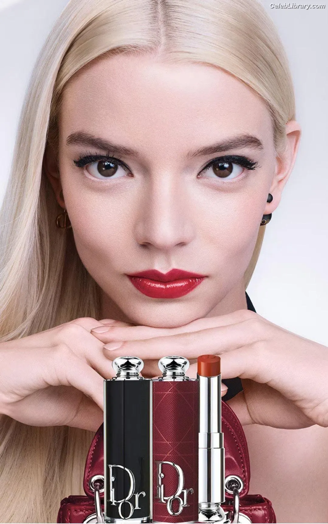 Anya Taylor-Joy photo 16 of 1439