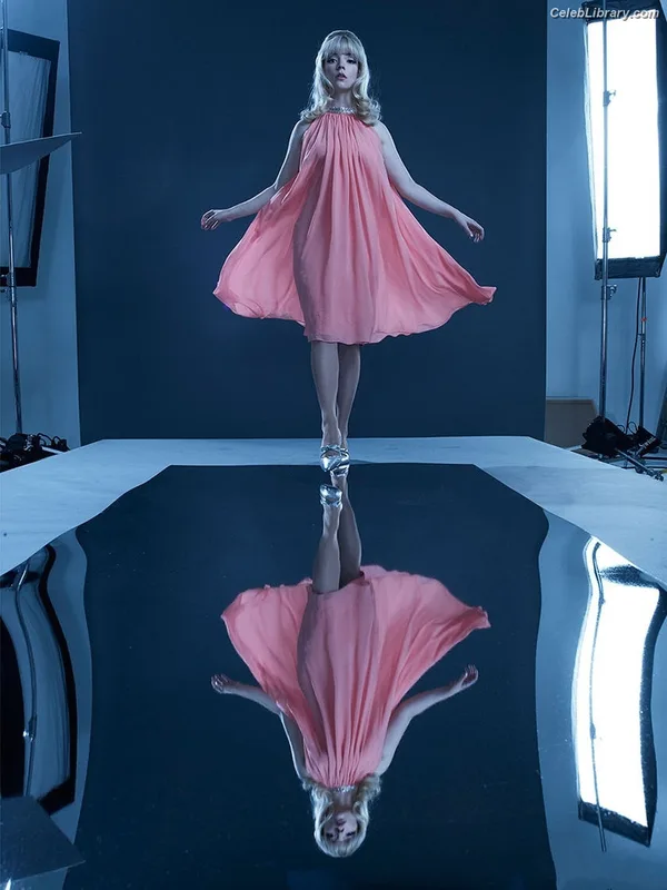 Anya Taylor-Joy photo 14 of 1440