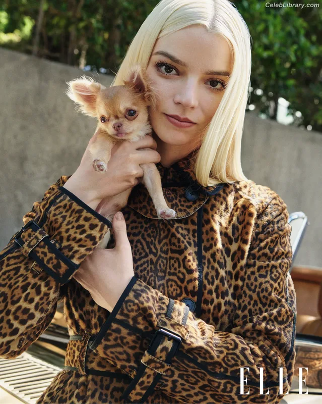 Anya Taylor-Joy photo 24 of 1440