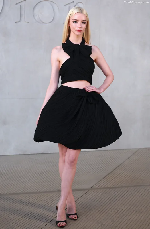 Anya Taylor-Joy photo 22 of 1440