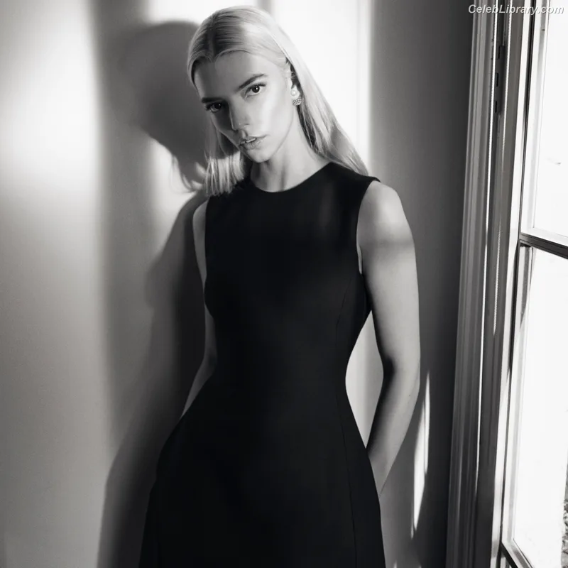 Anya Taylor-Joy photo 9 of 1440