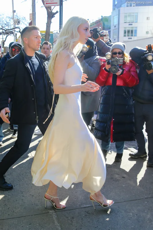 Anya Taylor-Joy photo 5 of 1440