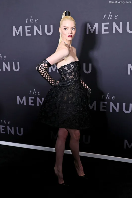 Anya Taylor-Joy photo 4 of 1440
