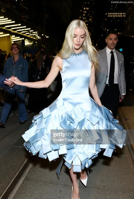 Anya Taylor-Joy photo 15 of 1440