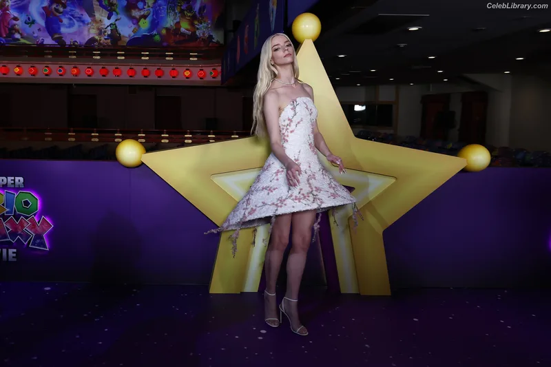 Anya Taylor-Joy photo 6 of 1440