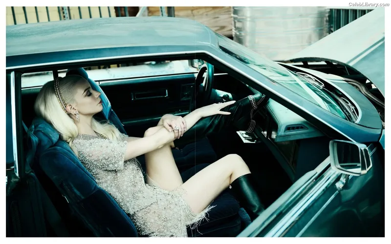 Anya Taylor-Joy photo 3 of 1440