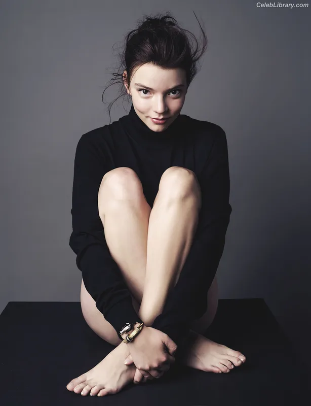 Anya Taylor-Joy photo 3 of 1440