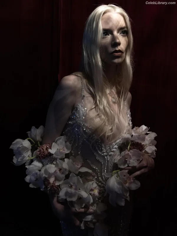 Anya Taylor-Joy photo 8 of 1440