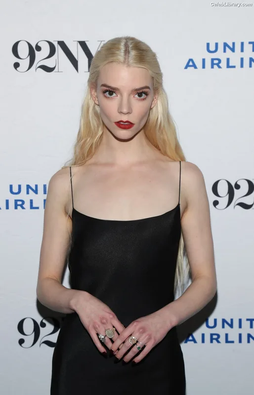 Anya Taylor-Joy photo 15 of 1440