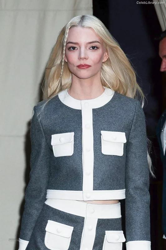 Anya Taylor-Joy photo 10 of 1440