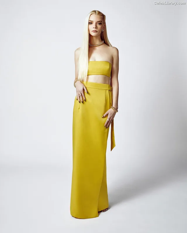 Anya Taylor-Joy photo 20 of 1440