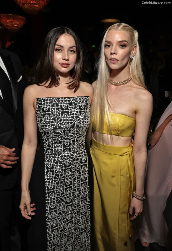Anya Taylor-Joy photo 21 of 1440