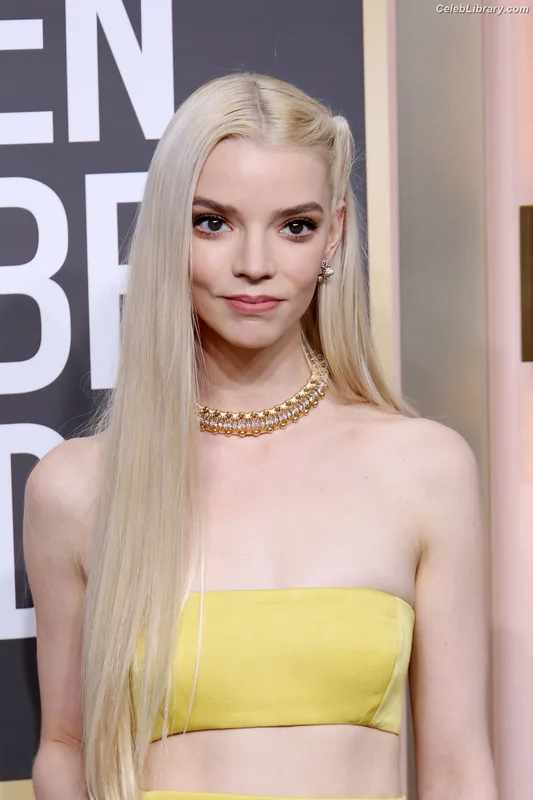 Anya Taylor-Joy photo 8 of 1440