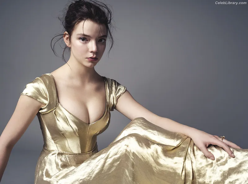 Anya Taylor-Joy photo 17 of 1440