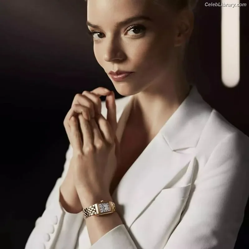 Anya Taylor-Joy photo 11 of 1440