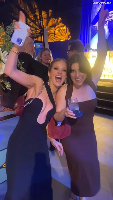Arden Myrin photo 20 of 116