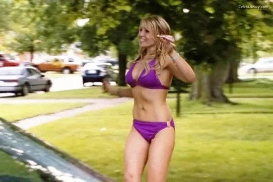 Ari Graynor photo 20 of 83