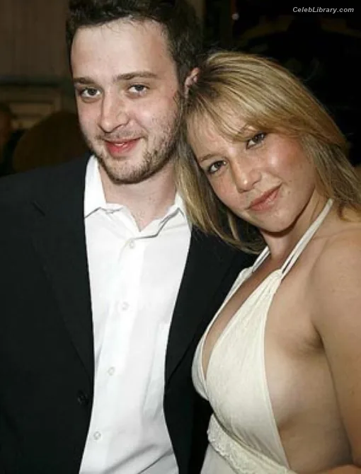 Ari Graynor photo 17 of 83