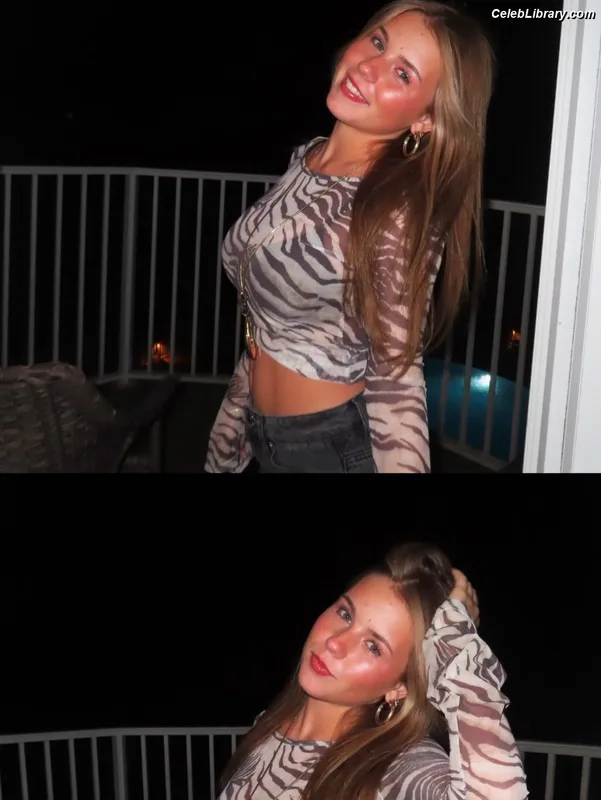 Ariana White photo 9 of 946