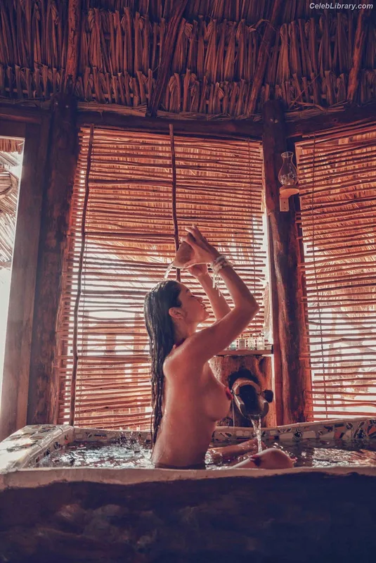 Arianny Celeste photo 7 of 1363