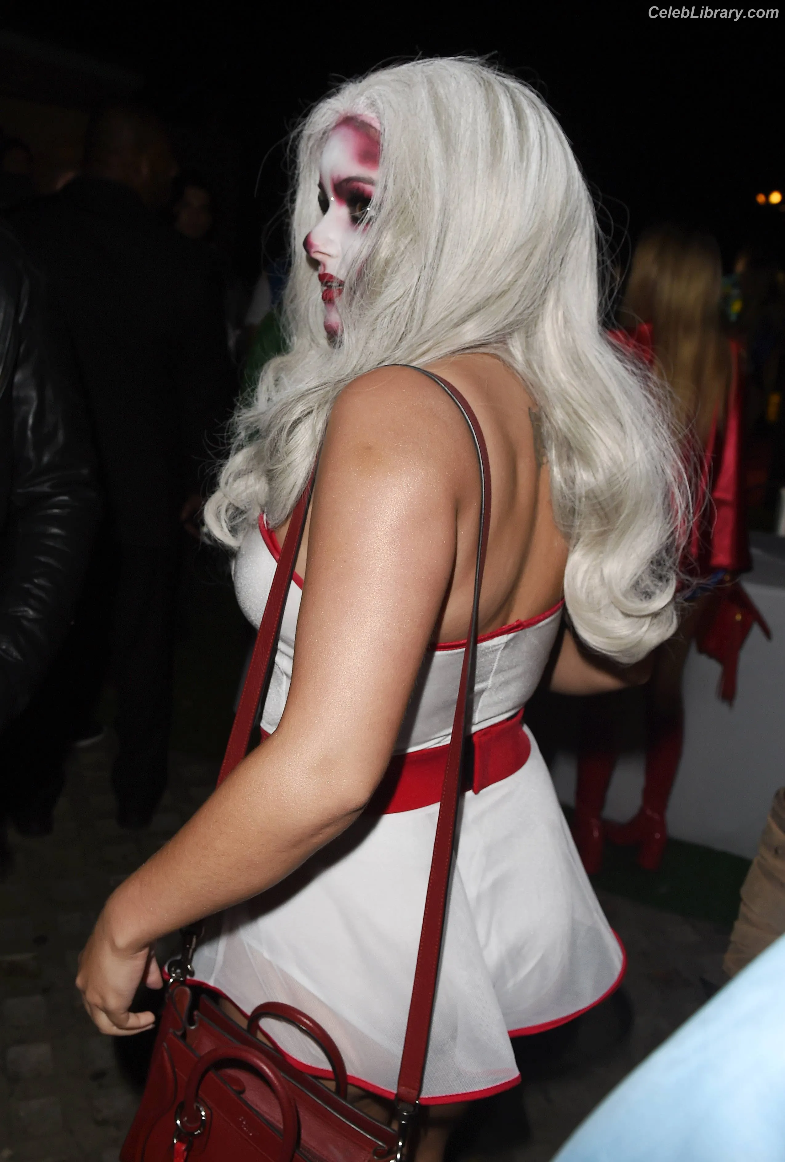 Ariel Winter photo 24 of 993