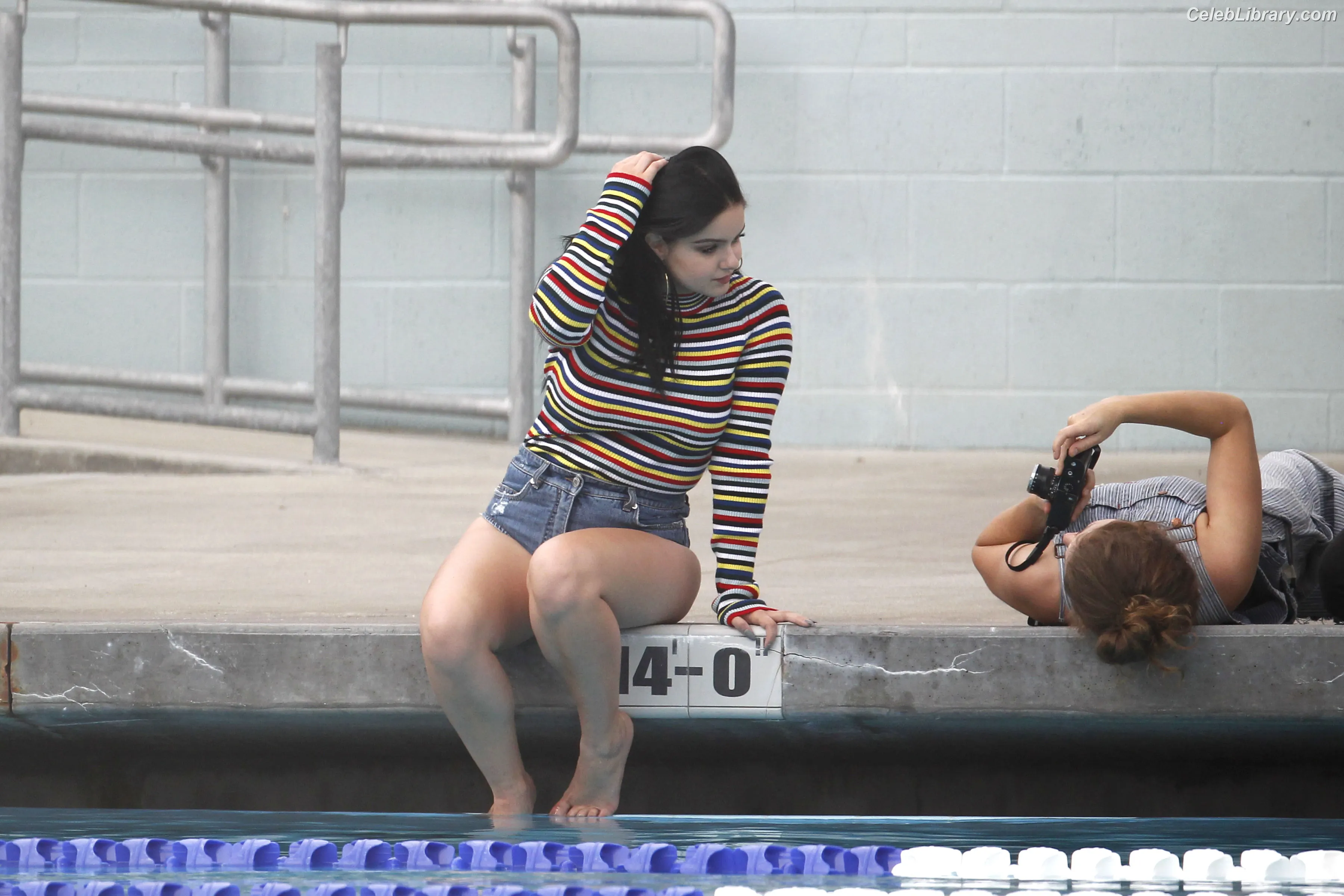 Ariel Winter photo 4 of 993
