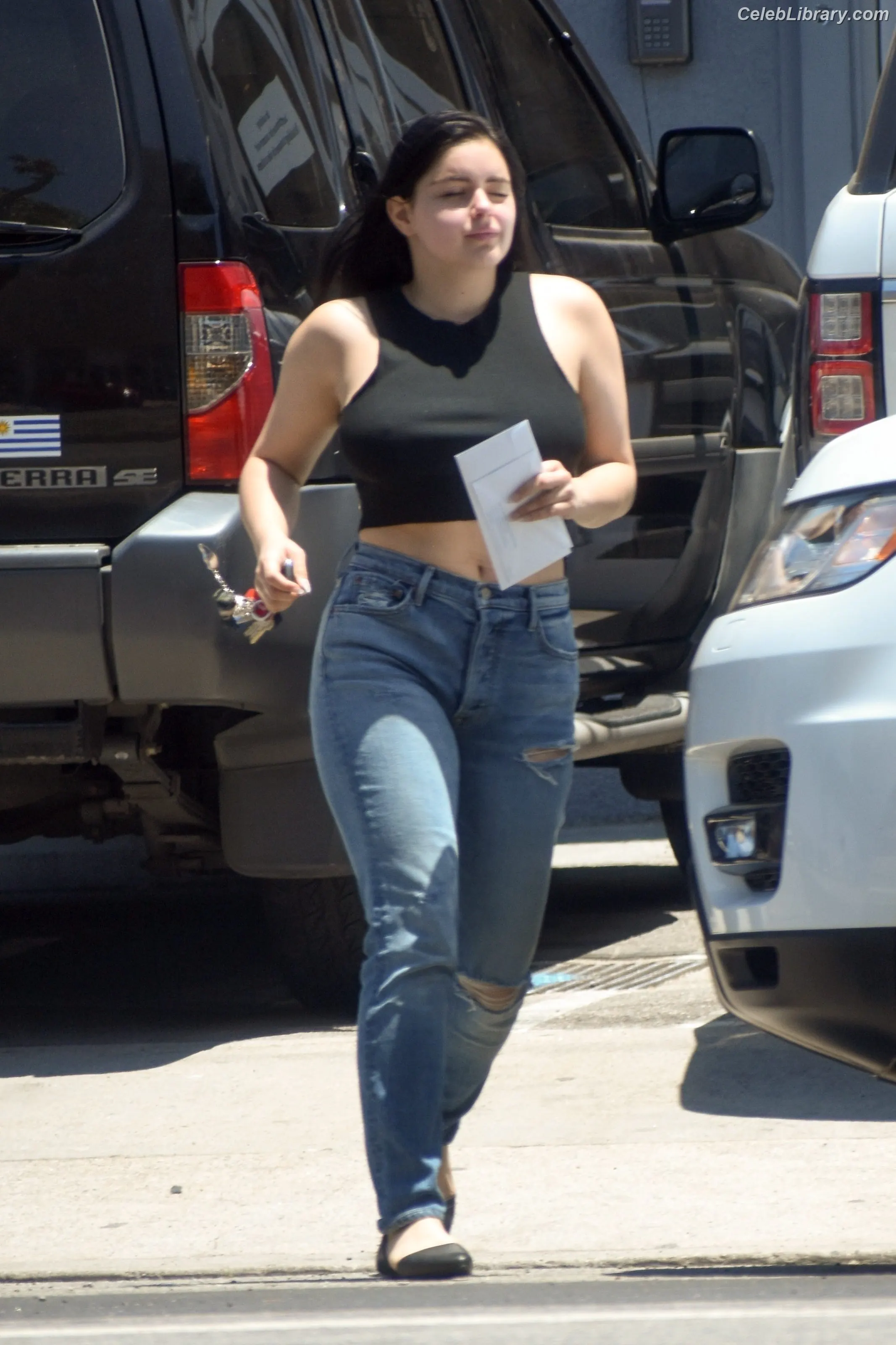 Ariel Winter photo 10 of 993
