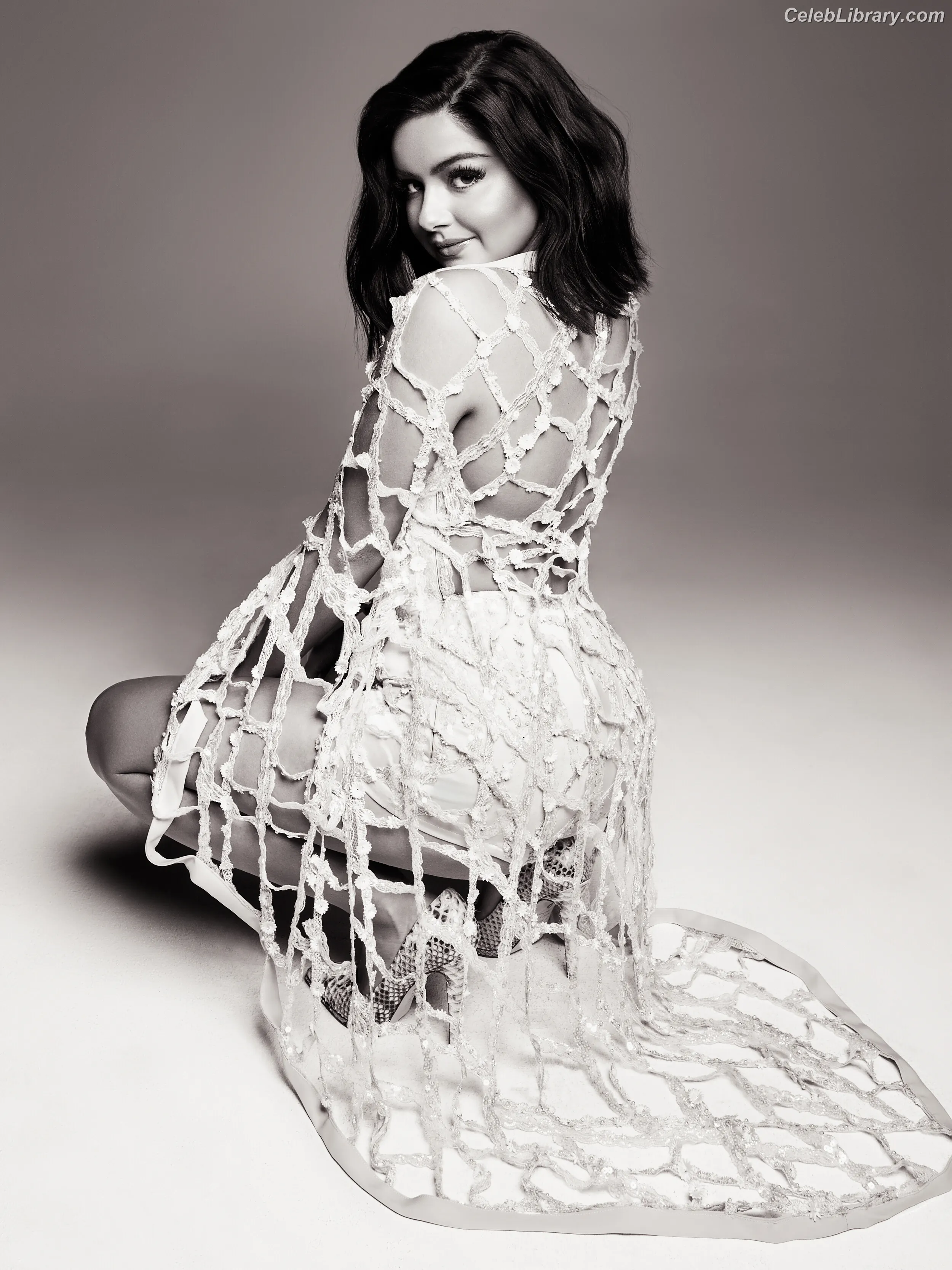 Ariel Winter photo 18 of 993