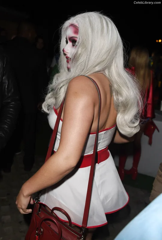 Ariel Winter photo 24 of 994