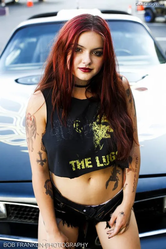 Ariel Winter photo 18 of 994
